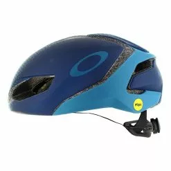 Oakley Aro5 Europe MTB Helmet